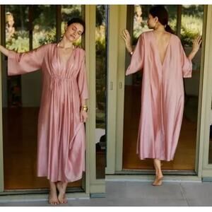 Anthropologie Deep-V Neck Cinched Waist Kaftan One Size Pink Boho Beach NWT